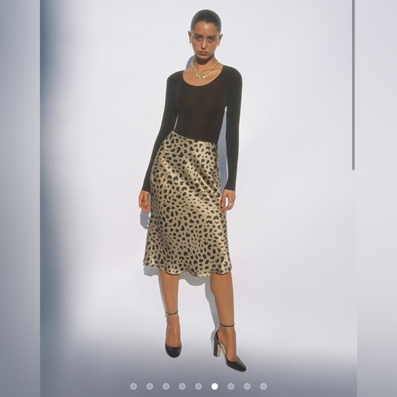 Realisation Par Dresses & Skirts - Realisation Par The Naomi in shade “Wild Things”